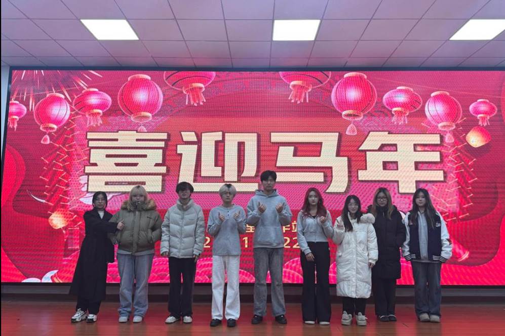 9a2f026c09348cad631bafde1dd0e4f1